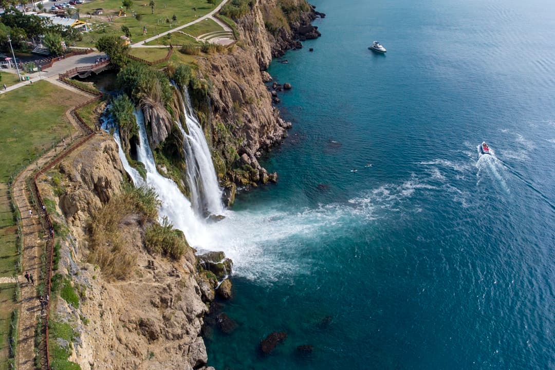 Waterfall tour media 1