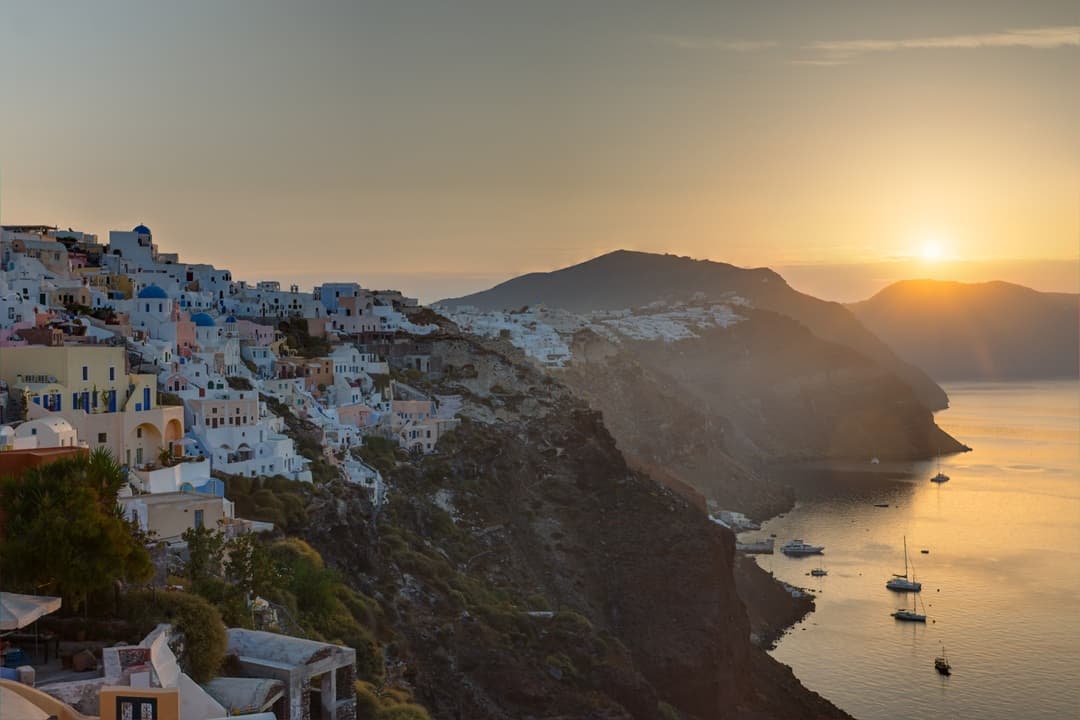 Athens & Oia Highlights