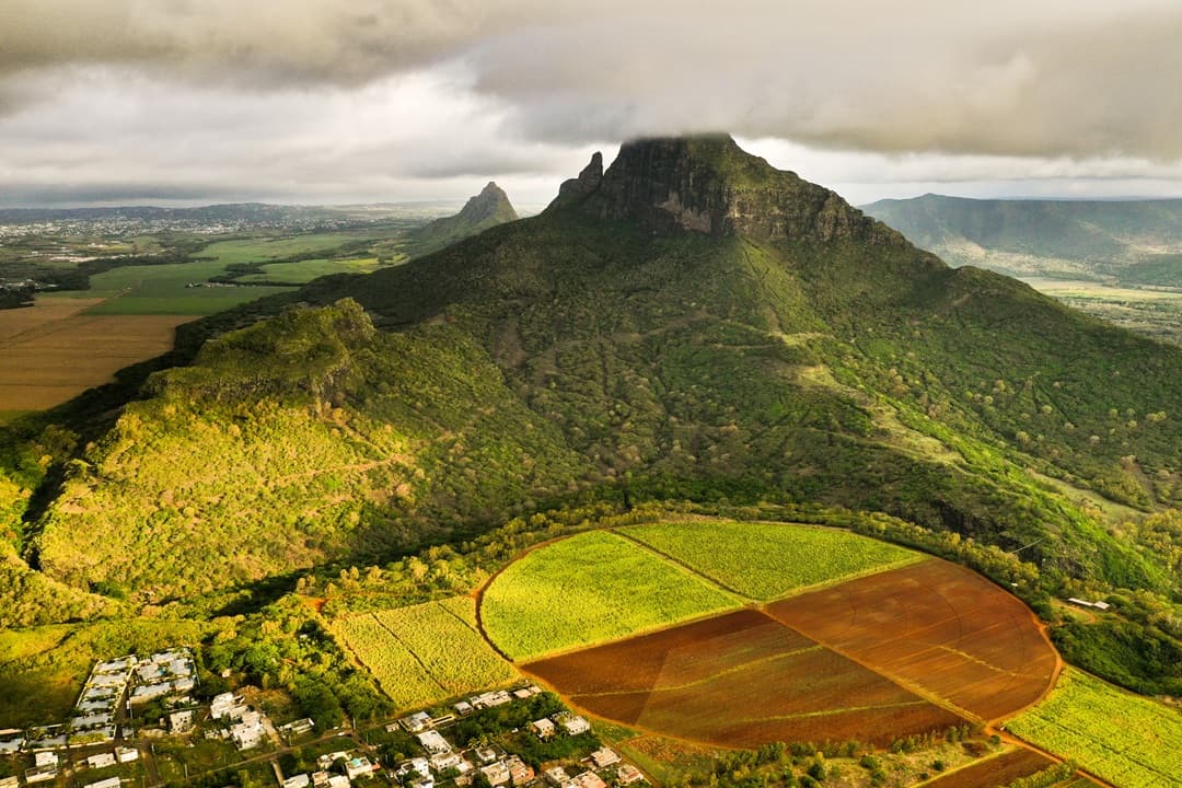 Mauritius Shoreline Dreams