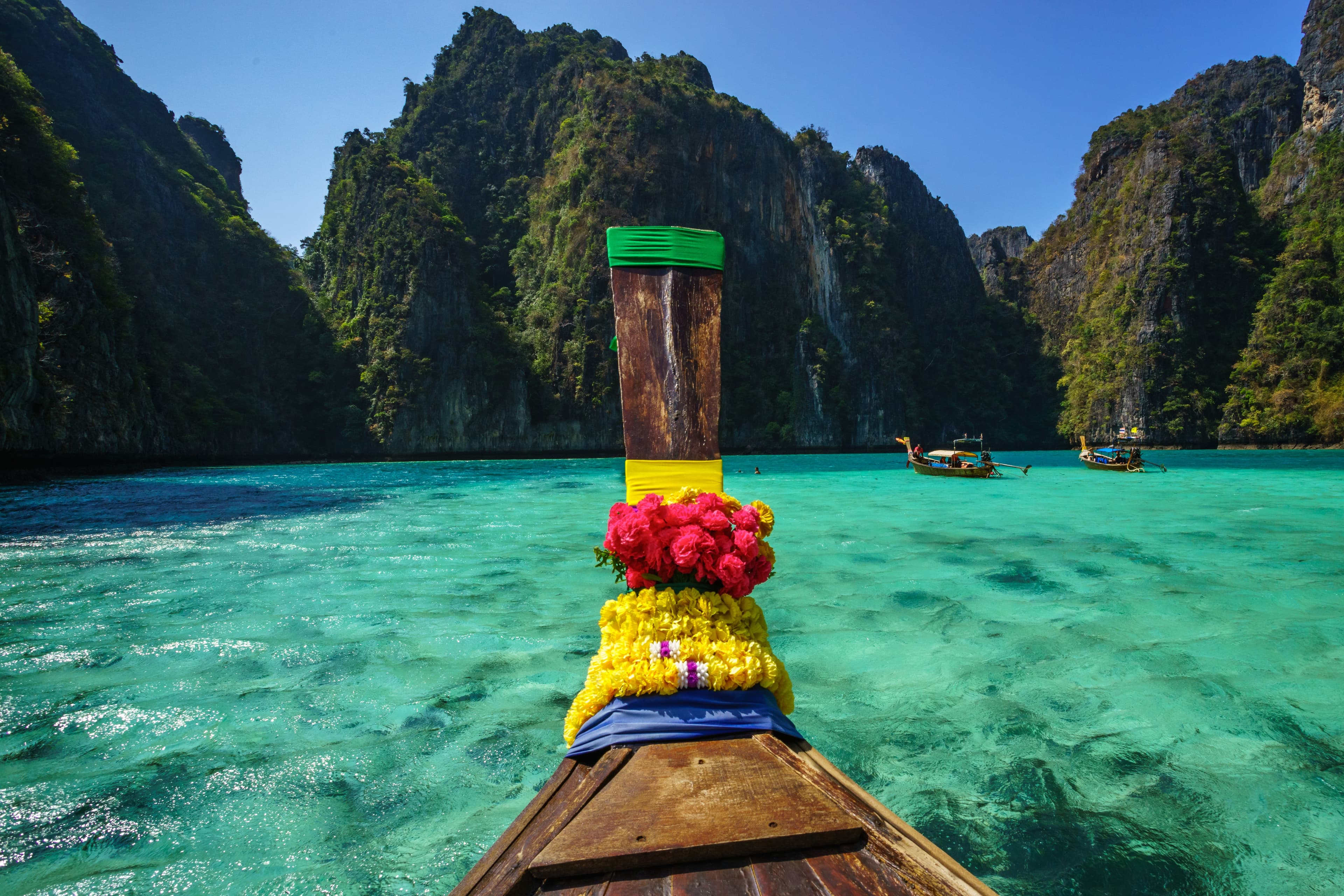 Tigers Temples and Phuket Discovery