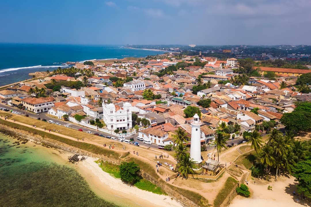 Bentota To Colombo via Galle & Unawatuna media 1